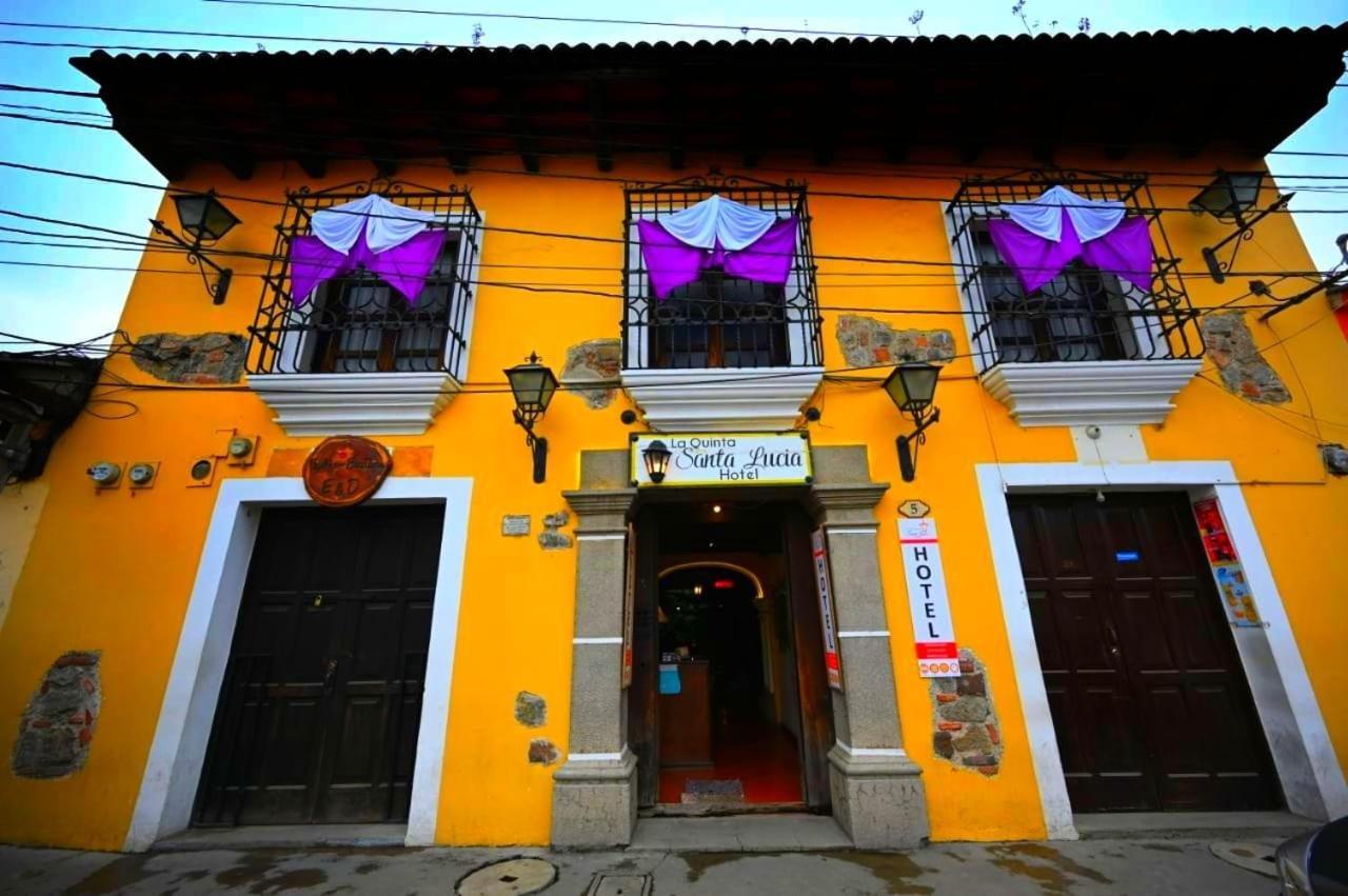 La Quinta Santa Lucia Hotel Antigua Exterior photo